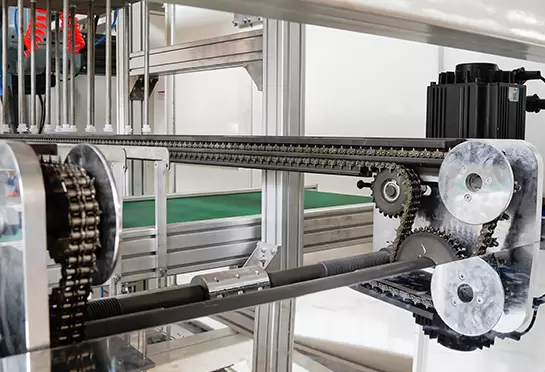 65#Mn材质齿链，助力板材输送。铝合金导轨配水冷，节约用水。